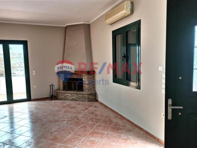 (For Rent) Residential Apartment || Argolida/Nafplio - 130 Sq.m, 2 Bedrooms, 800€ 